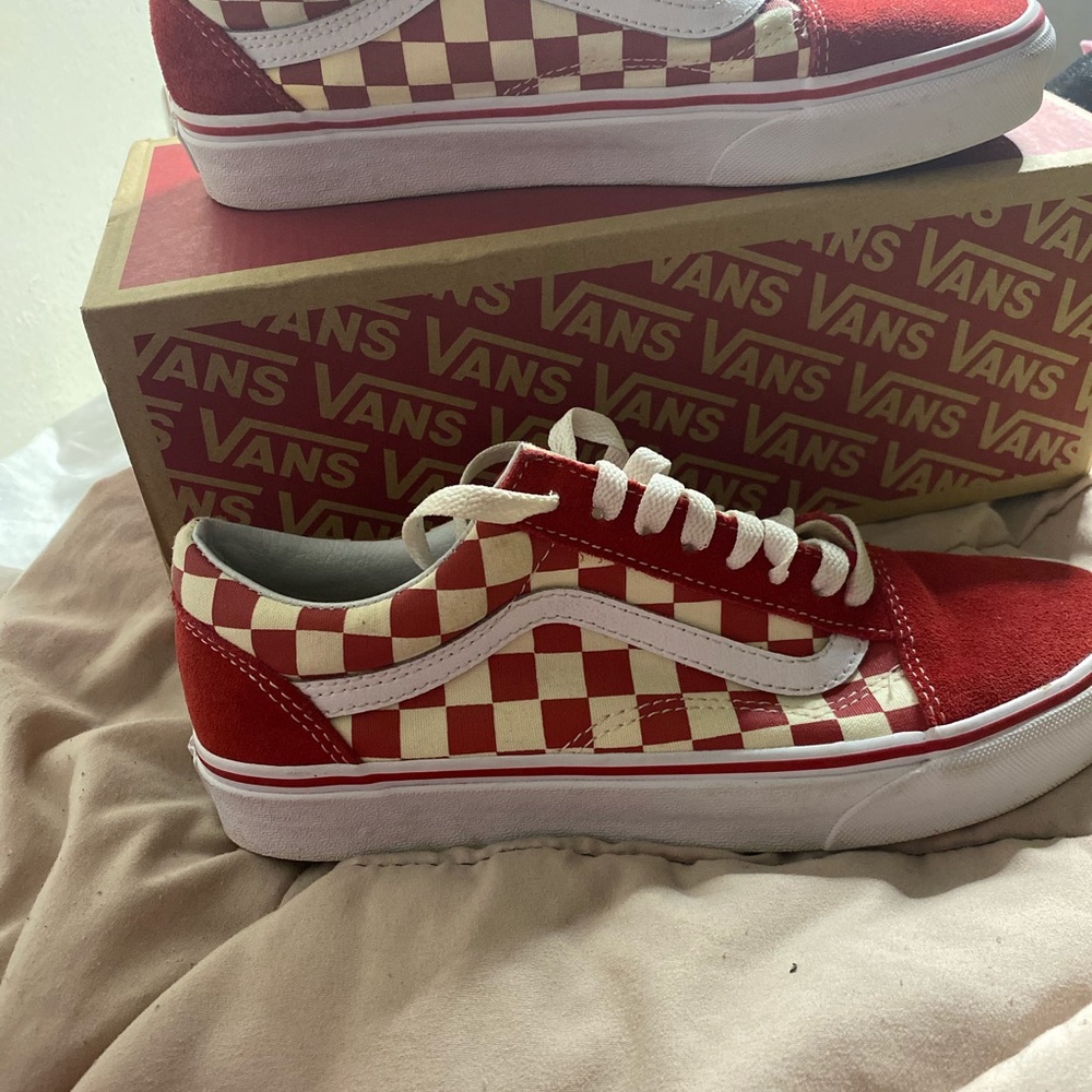 Vans❤️🤍.